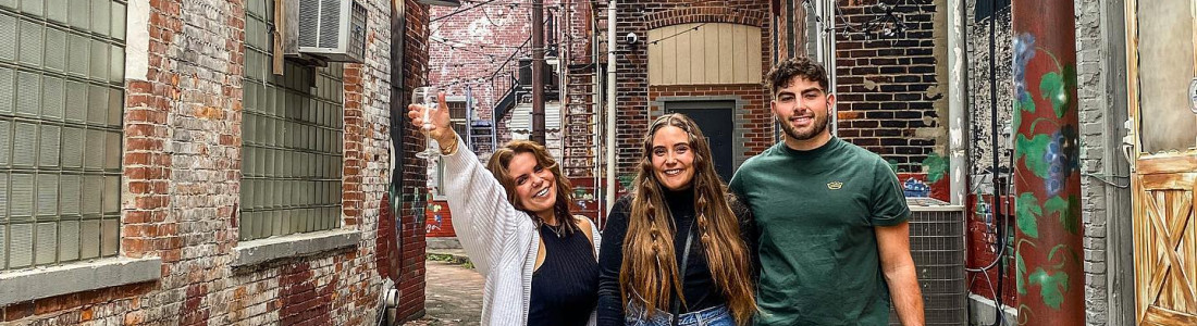 friends on sidewalk north east fall vibes cindy lou28