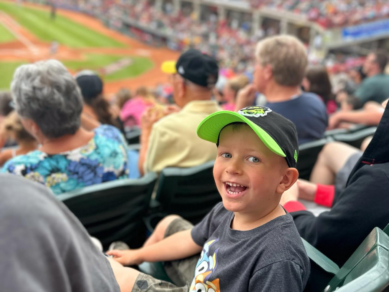 kid at seawolves game credit amandakeith homeloans 1