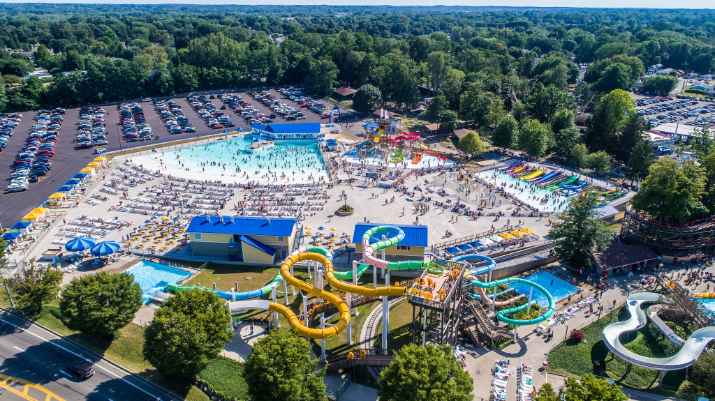 Wave pool Kidz Zone Battle