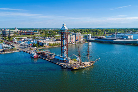 Bicentenial Tower Niagara Gibbens WEB v10